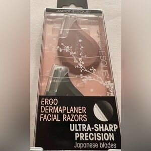 Ergo Dermaplaner Facial Razors - Black & Dark Pink